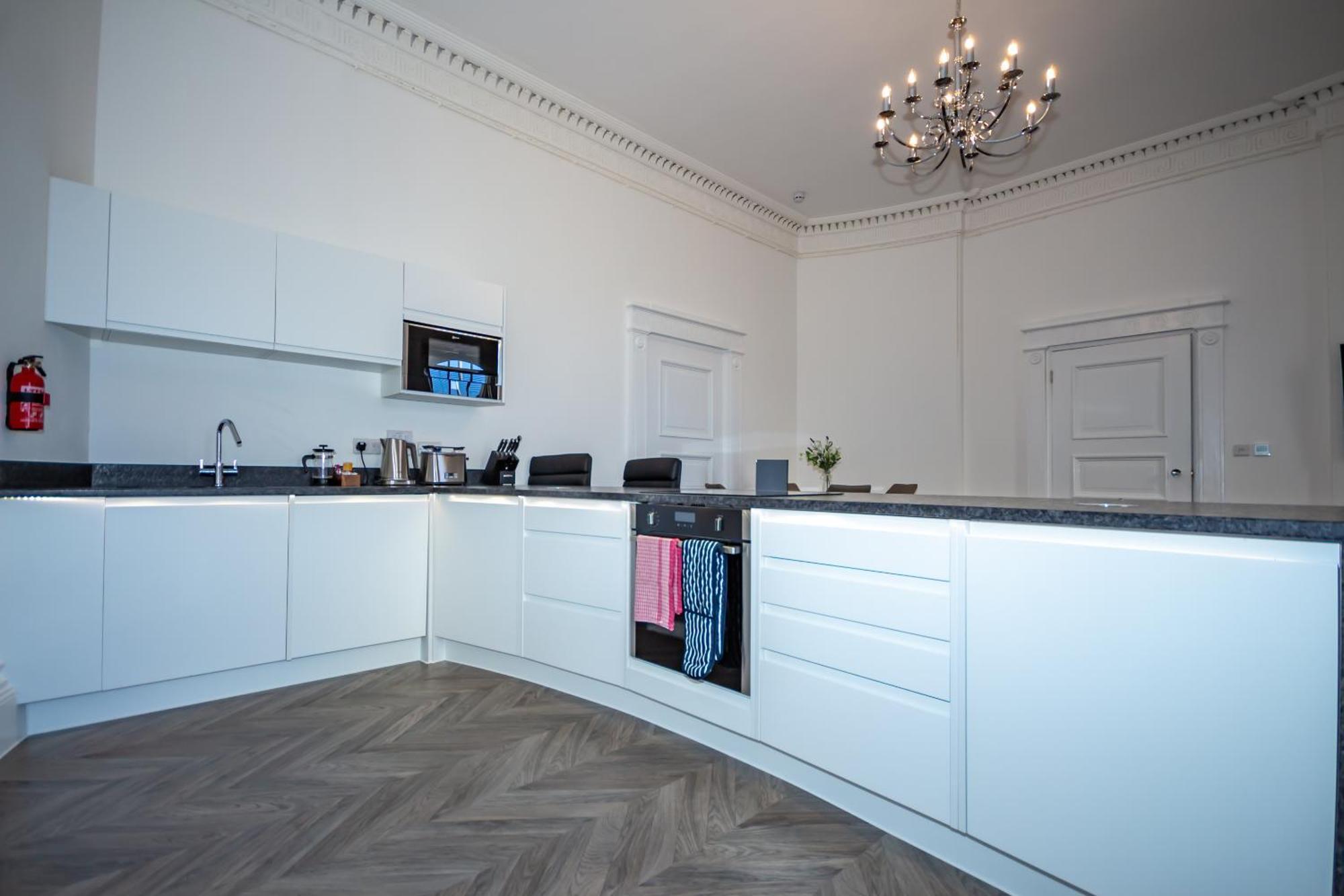 Luxury 1 Bedroom Ground Floor Apartment Plymouth Extérieur photo