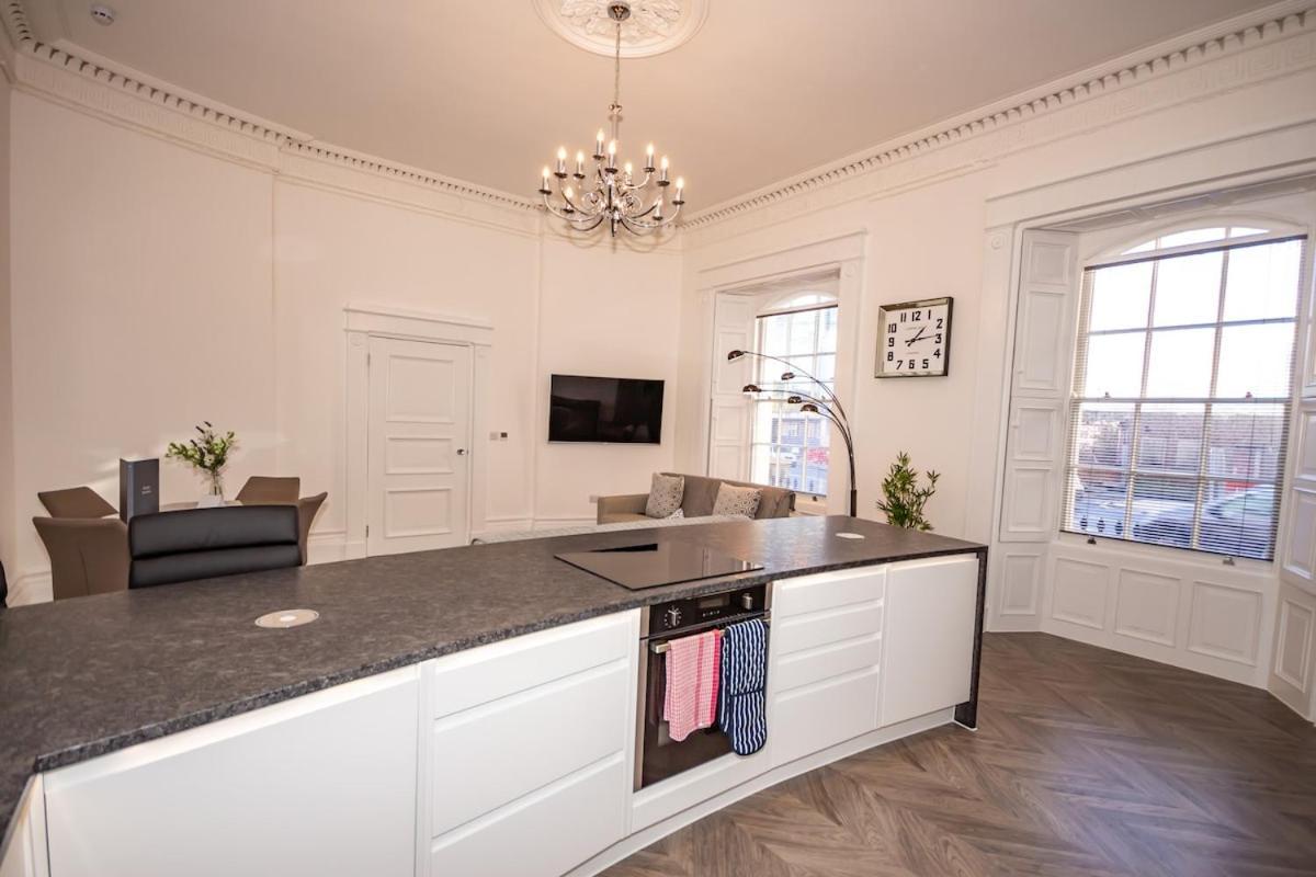 Luxury 1 Bedroom Ground Floor Apartment Plymouth Extérieur photo
